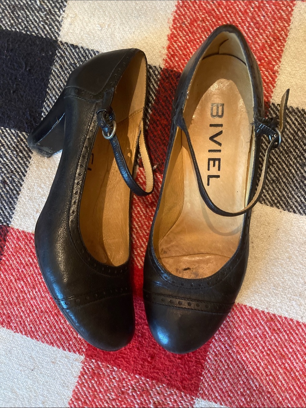 Biviel Black Leather Mary Jane Heels 38 7.5 to 8